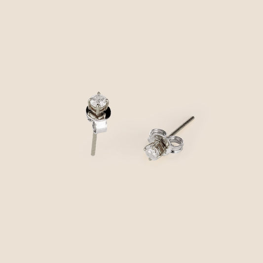 Four-Claw Diamond Stud Earrings (1/5 ct. tw.)